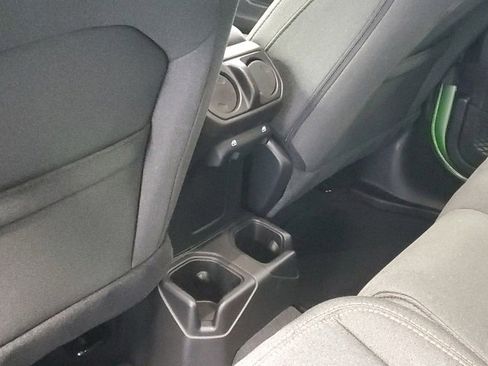 New 2025 Jeep Gladiator Sport image 9