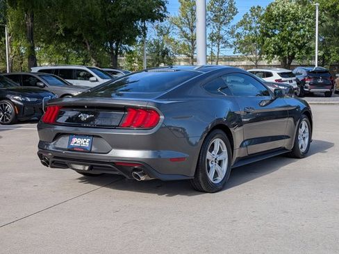 Used 2020 Ford Mustang Coupe RWD image 5