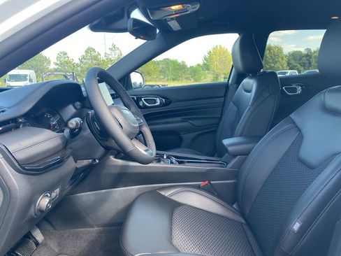 New 2026 Jeep Compass Latitude AWD/4WD image 11