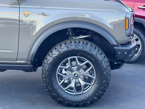 New 2025 Ford Bronco Badlands image 45