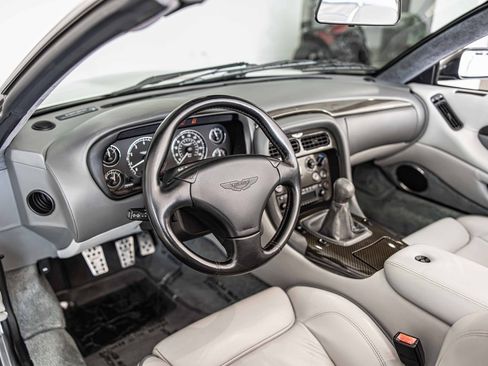 Used 2002 Aston Martin DB7 Vantage image 20