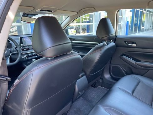 Used 2025 Nissan Altima 2.5 SR FWD image 26