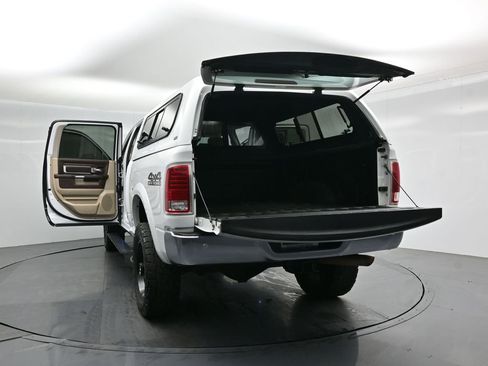 Used 2017 RAM 2500 Longhorn image 28