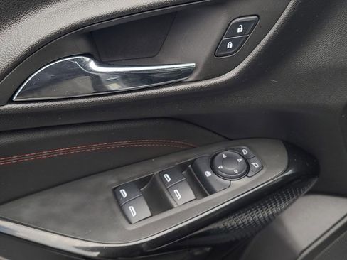 Used 2024 Chevrolet Trax RS w/ Sunroof Package image 28