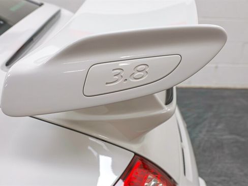 Used 2010 Porsche 911 GT3 RWD image 15