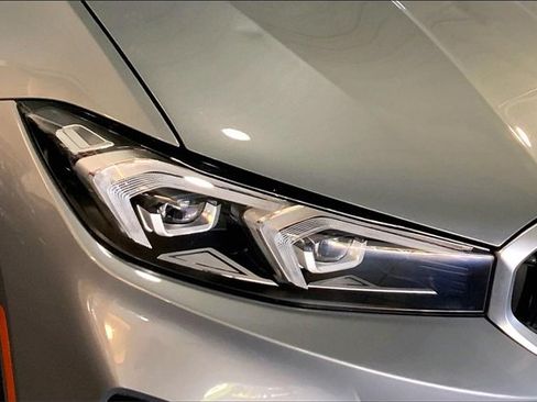 Certified 2023 BMW 330i Sedan w/ Convenience Package image 27