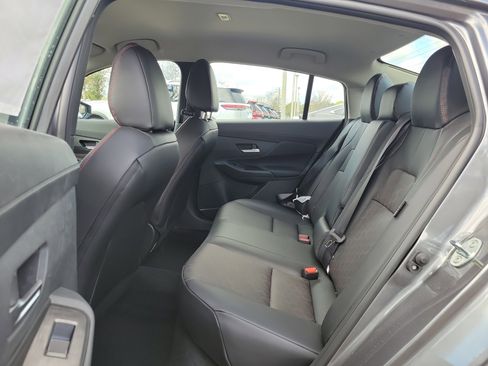 New 2026 Nissan Sentra SR w/ SR Premium Package FWD image 12
