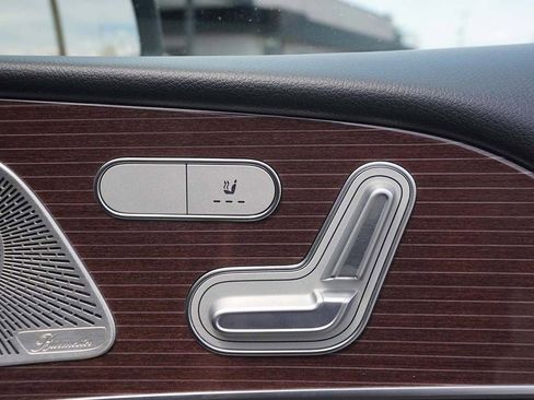 Used 2022 Mercedes-Benz GLE 350 w/ Premium Package image 29