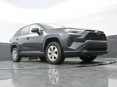 Used 2023 Toyota RAV4 LE FWD image 9