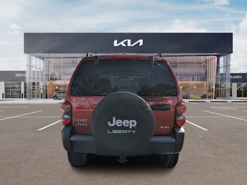 Used 2006 Jeep Liberty Sport image 4