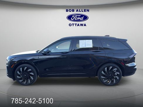 Used 2024 Lincoln Nautilus Reserve w/ Equipment Group 203A image 10