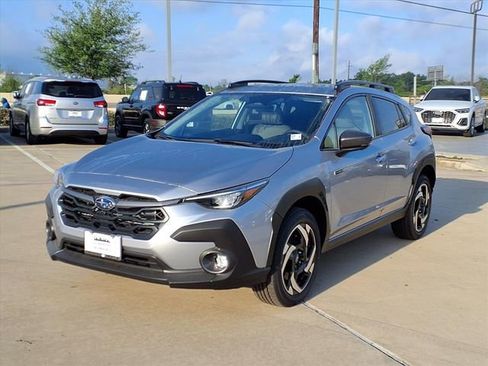 New 2026 Subaru Crosstrek 2.5i Limited image 3