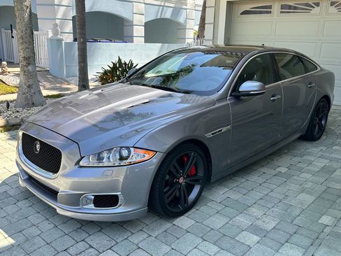 Used 2014 Jaguar XJ R LWB RWD image 27