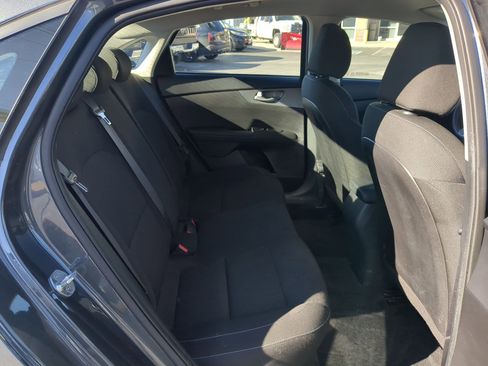 Used 2021 Kia Forte LXS image 25
