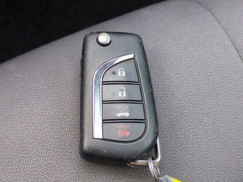 Used 2024 Toyota Camry LE FWD image 25