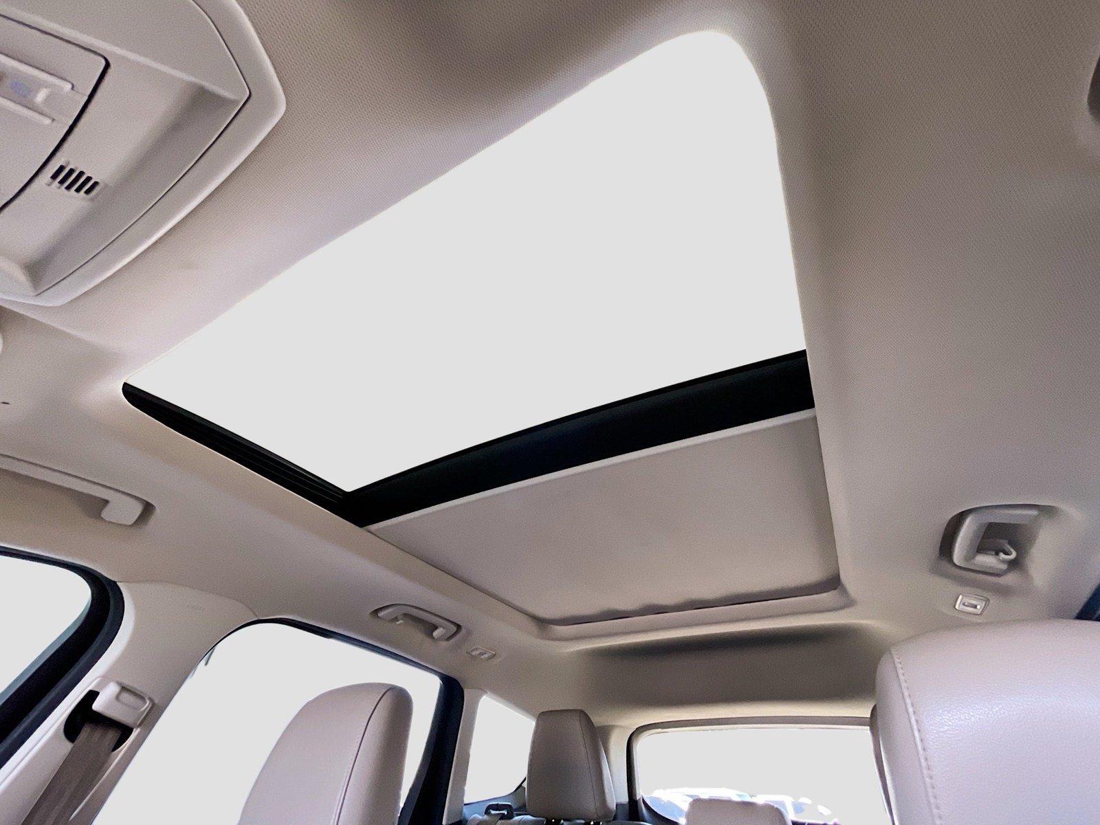 Used 2018 Ford Escape SEL FWD image 13