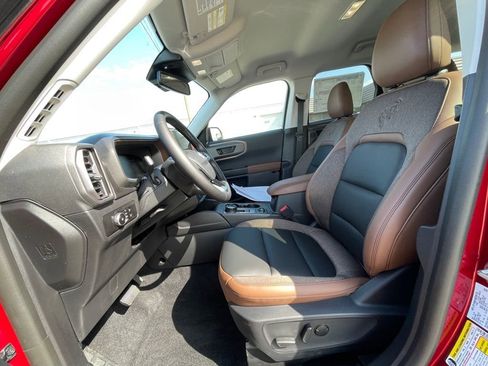 New 2026 Ford Bronco Sport Outer Banks w/ Outer Banks Tech Package+ AWD/4WD image 19