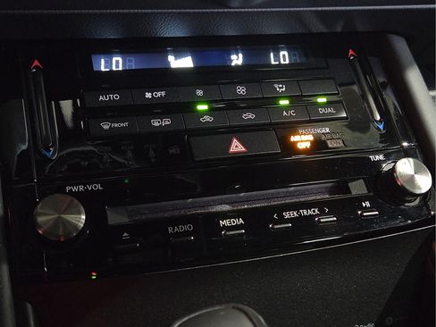 Used 2022 Lexus IS 300 w/ Premium Package RWD image 22