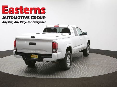 Used 2022 Toyota Tacoma SR image 38