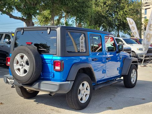 Used 2021 Jeep Wrangler Unlimited Sport AWD/4WD image 4