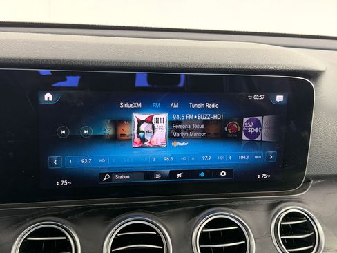 Used 2021 Mercedes-Benz E 350 Sedan image 24