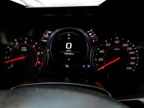 Used 2020 Chevrolet Camaro SS RWD image 24