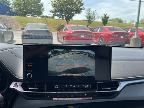 Certified 2026 Toyota Sienna XSE image 14