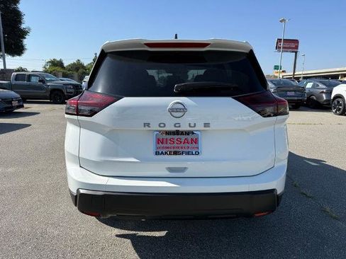 New 2026 Nissan Rogue S FWD image 5