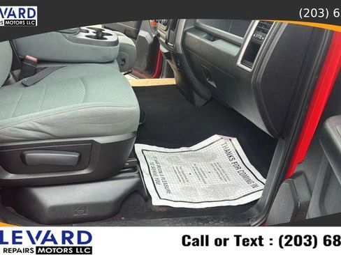 Used 2014 RAM 1500 Express AWD/4WD image 30