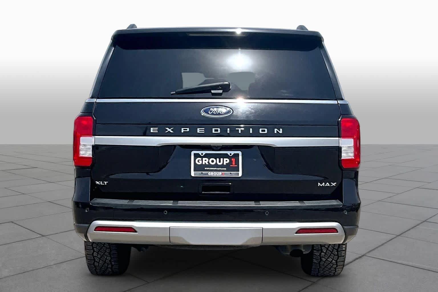 Used 2024 Ford Expedition Max XLT AWD/4WD image 5