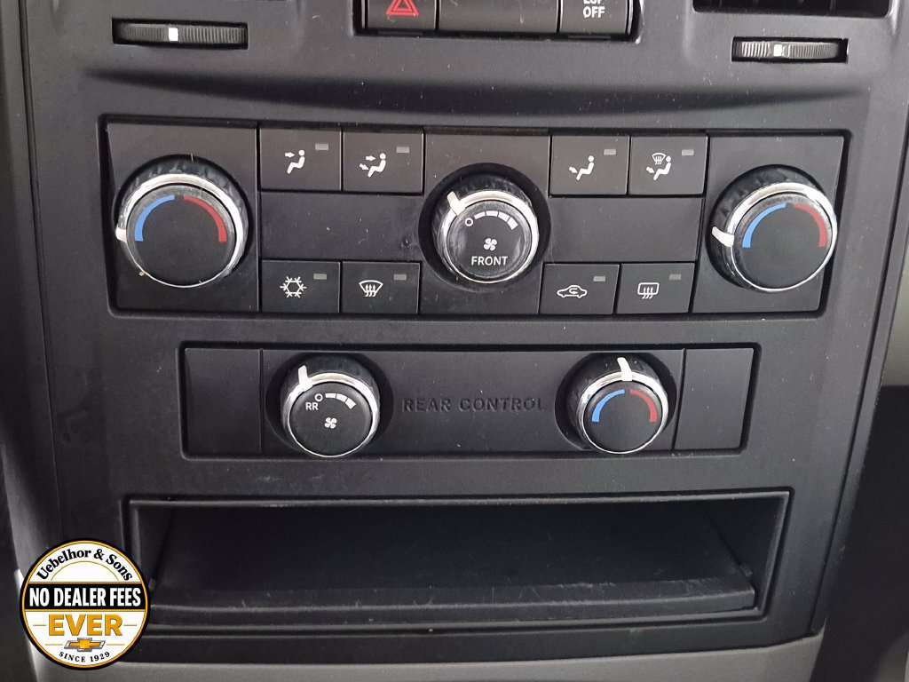 Used 2008 Dodge Grand Caravan SE FWD image 16