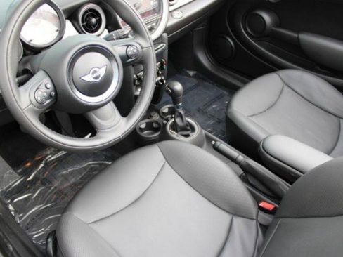 Used 2015 MINI Cooper Convertible image 10