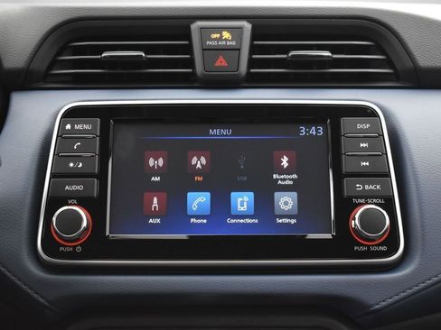 New 2025 Nissan Versa SV w/ Trunk Package image 10