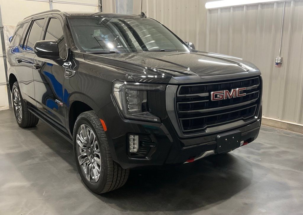 Used 2023 GMC Yukon AT4 w/ LPO, Floor Liner Package AWD/4WD image 5