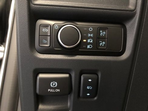 New 2025 Ford F150 Lightning Platinum AWD/4WD image 23