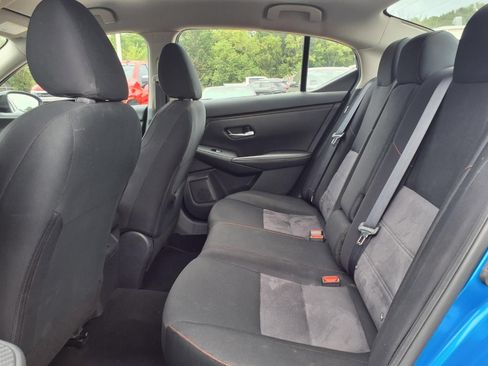 Used 2025 Nissan Sentra SR w/ Midnight Edition FWD image 18