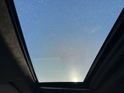 Certified 2023 Chevrolet Silverado 1500 LTZ w/ LTZ Premium Package image 18