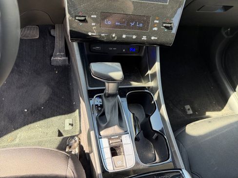 Certified 2022 Hyundai Tucson SEL w/ Convenience Package image 11