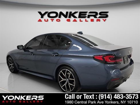 Used 2023 BMW 530i xDrive w/ M Sport Package image 2