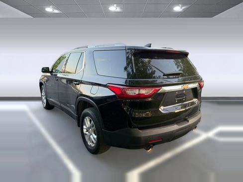 Used 2018 Chevrolet Traverse LT w/ LPO, Floor Liner Package AWD/4WD image 2