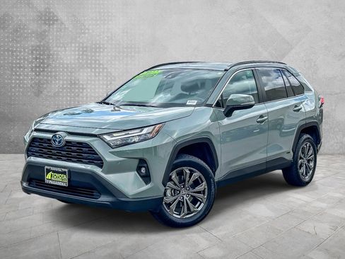 Used 2022 Toyota RAV4 XLE Premium AWD/4WD image 1