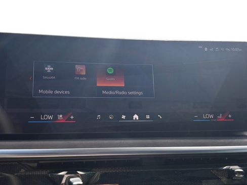 New 2026 BMW X5 xDrive50e image 14