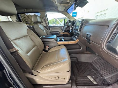 Used 2018 Chevrolet Silverado 2500 LTZ w/ Duramax Plus Package AWD/4WD image 16