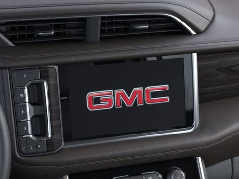 Used 2024 GMC Yukon XL Denali w/ Advanced Technology Package RWD image 20