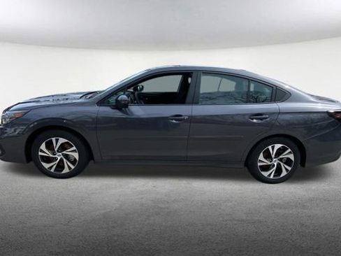 Used 2025 Subaru Legacy Premium image 5