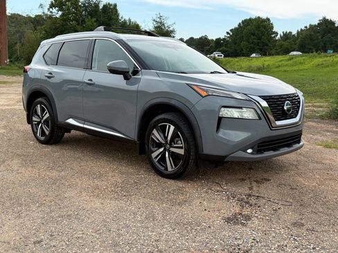 Used 2021 Nissan Rogue SL w/ Premium Package FWD image 7