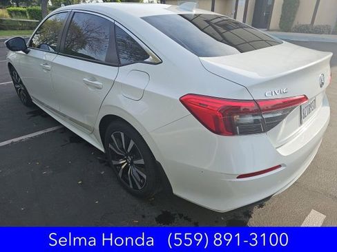 Certified 2022 Honda Civic EX image 6