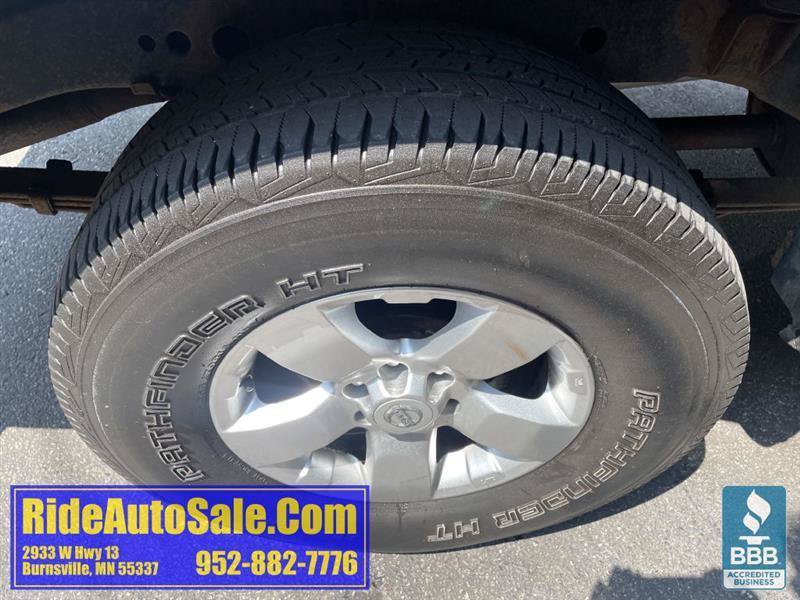 Used 2013 Nissan Frontier SV AWD/4WD image 25