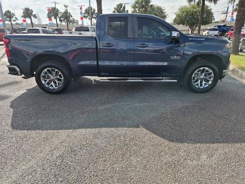 Used 2019 Chevrolet Silverado 1500 LT w/ Texas Edition RWD image 6
