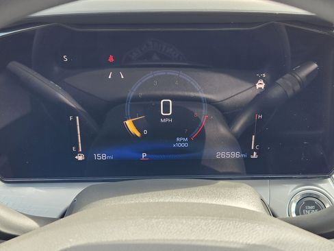 Used 2025 Chevrolet Trax LT FWD image 22